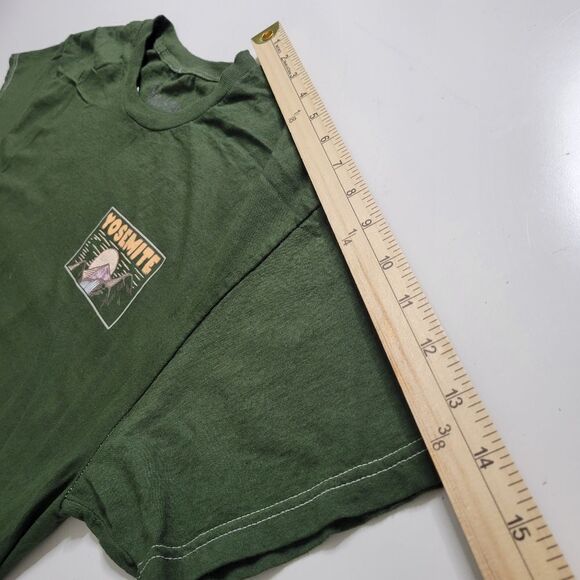 NEW YOSEMITE NATIONAL PARK TSHIRT L LARGE CLIMBING MOUNTAIN CALIFORNIA NWT - Picture 4 of 5
